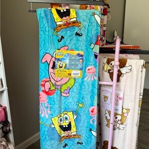 SpongeBob SquarePants Blue and Pink Throw Blanket